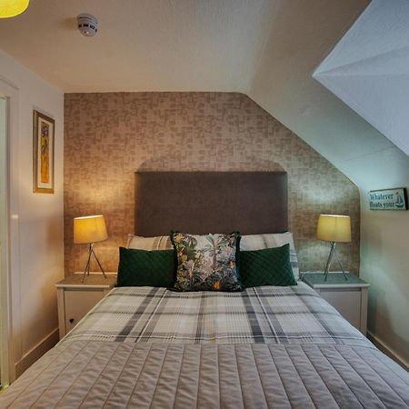 Pitfaranne Guest House إينفيرنيس المظهر الخارجي الصورة