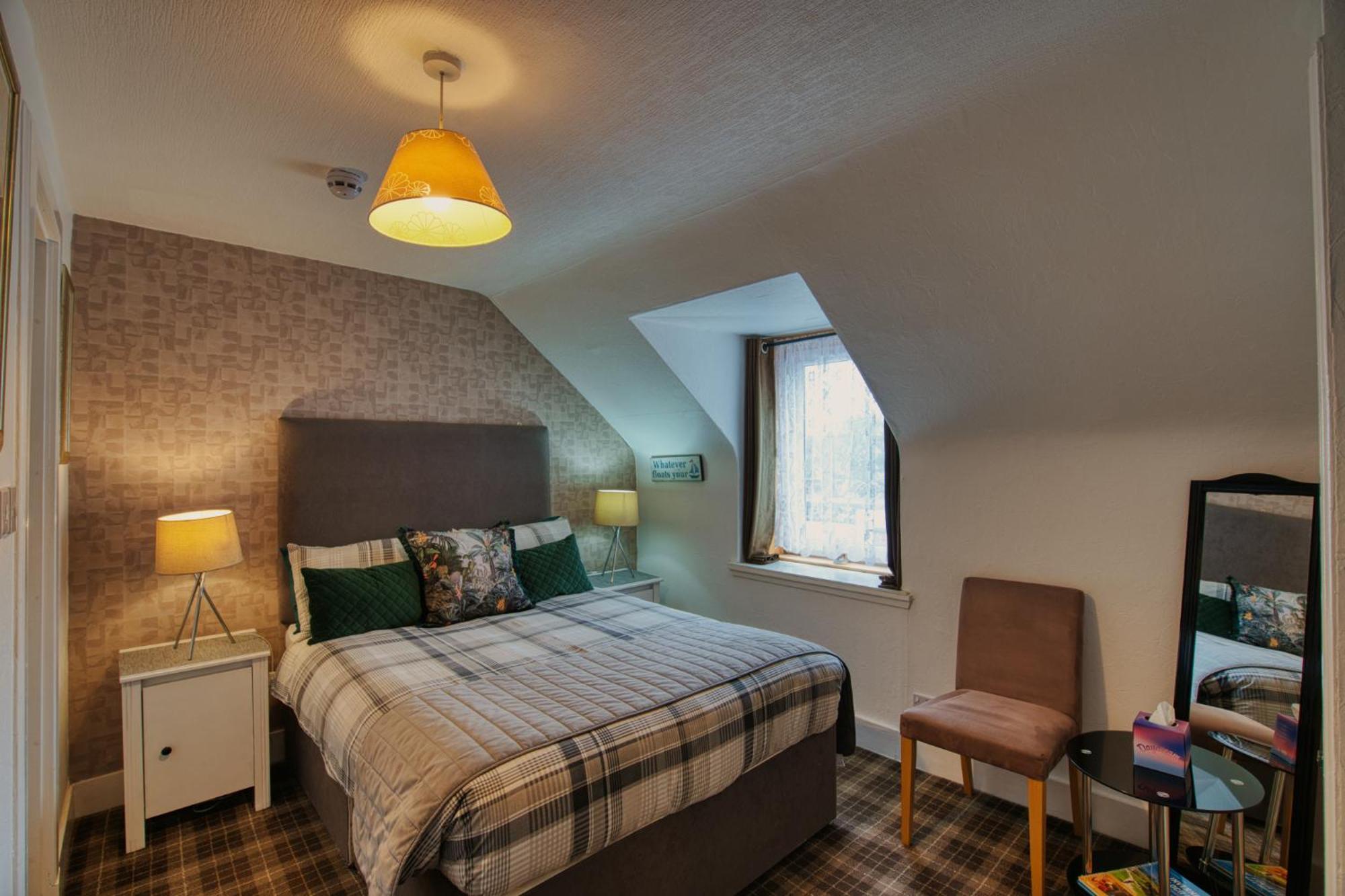 Pitfaranne Guest House إينفيرنيس المظهر الخارجي الصورة