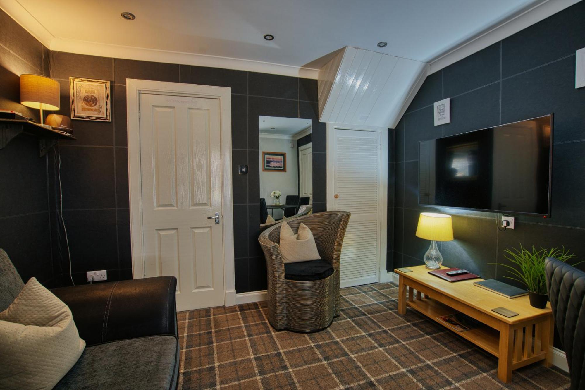 Pitfaranne Guest House إينفيرنيس المظهر الخارجي الصورة