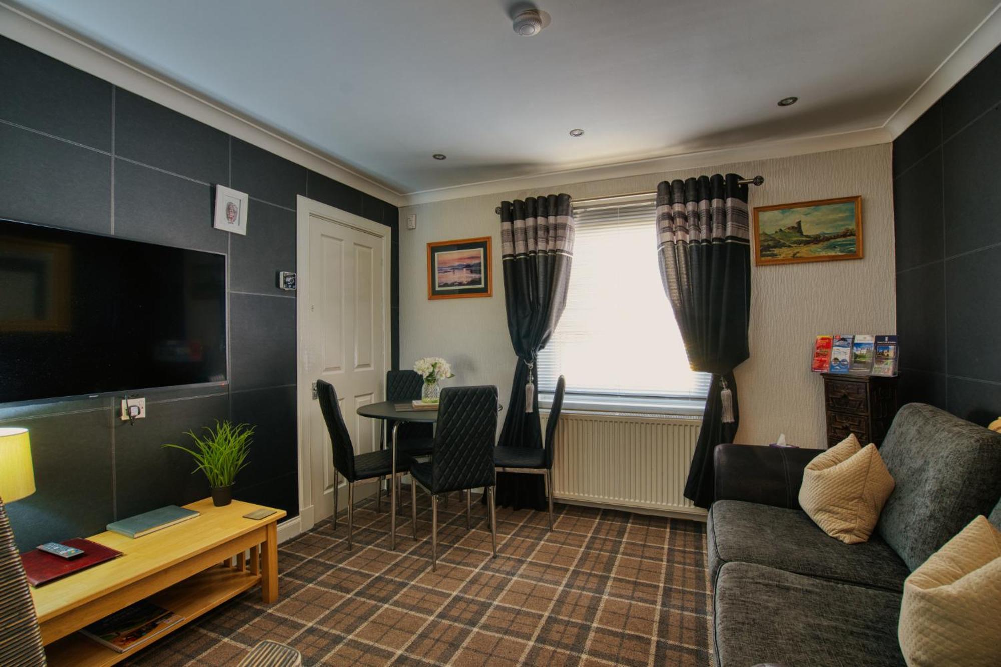 Pitfaranne Guest House إينفيرنيس المظهر الخارجي الصورة