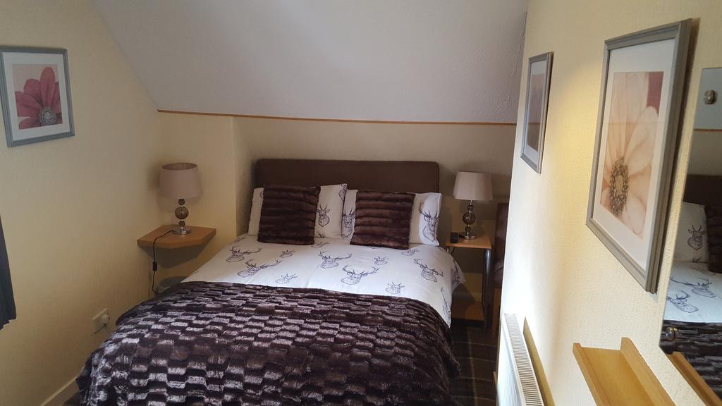 Pitfaranne Guest House إينفيرنيس المظهر الخارجي الصورة